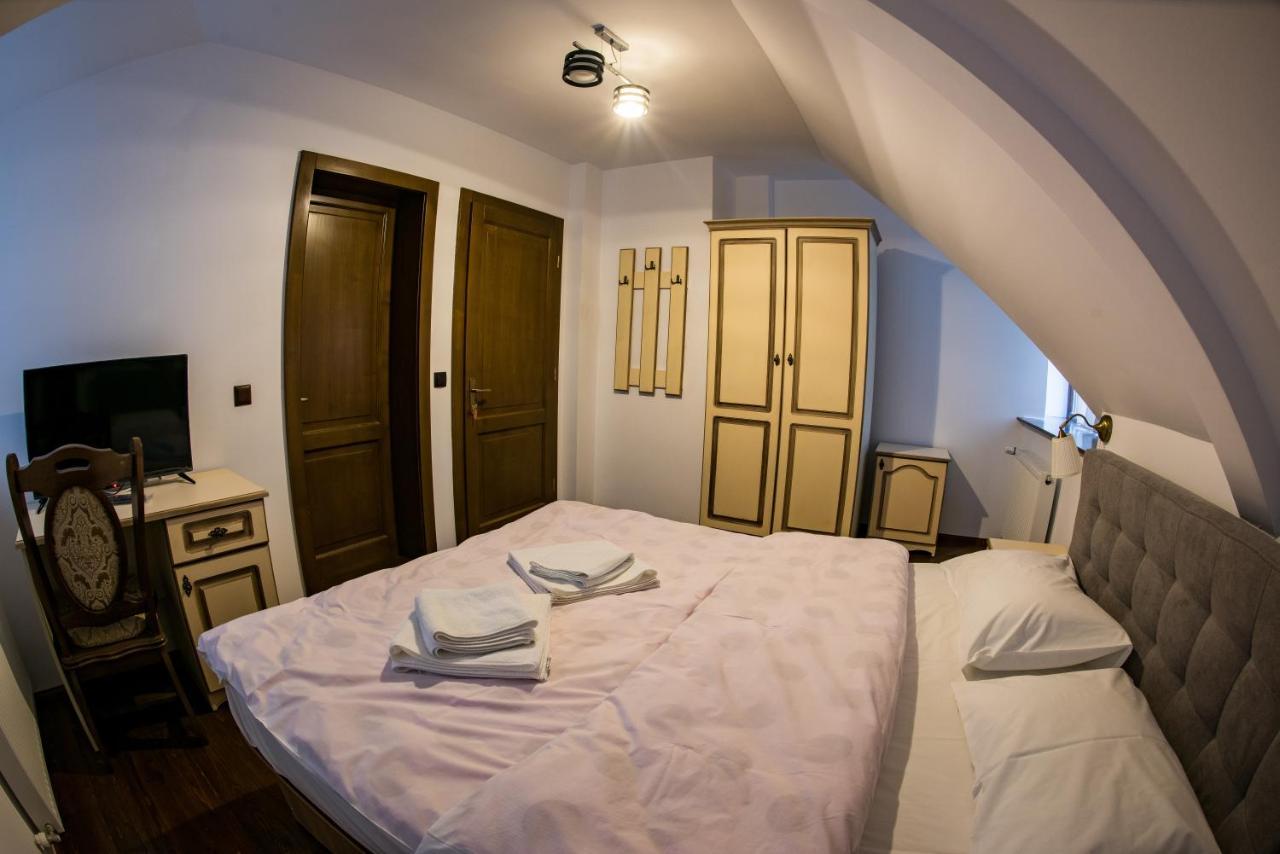 Отель Casa Strabunicului Partestii de Sus  Экстерьер фото