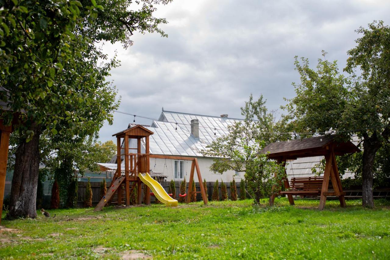 Отель Casa Strabunicului Partestii de Sus  Экстерьер фото